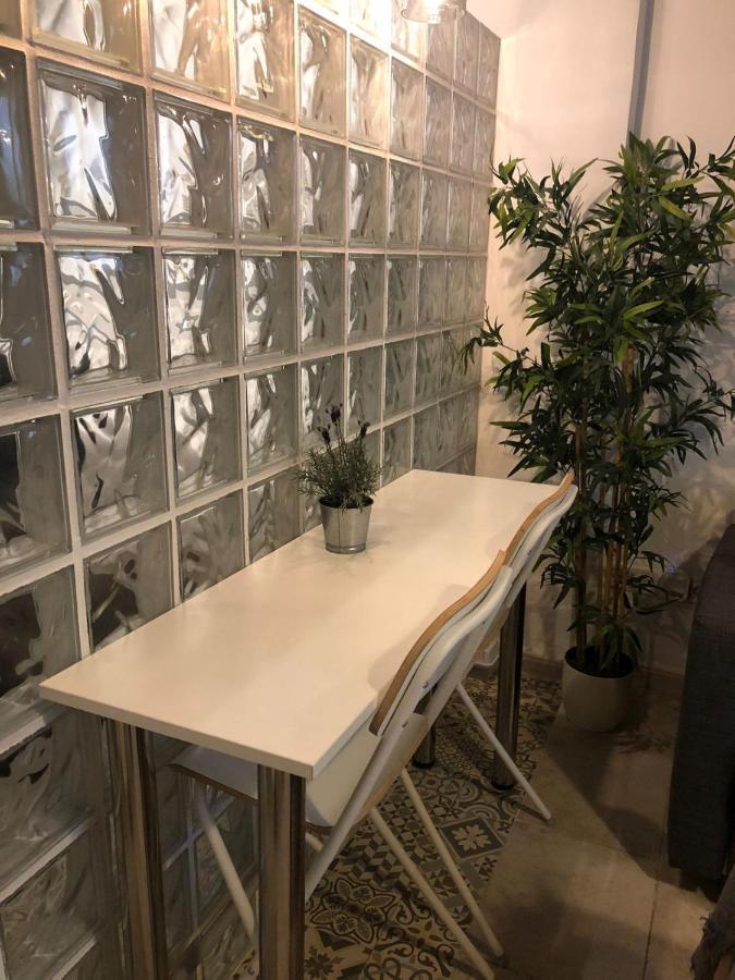 Encantador Apartamento En El Centro セビリア エクステリア 写真